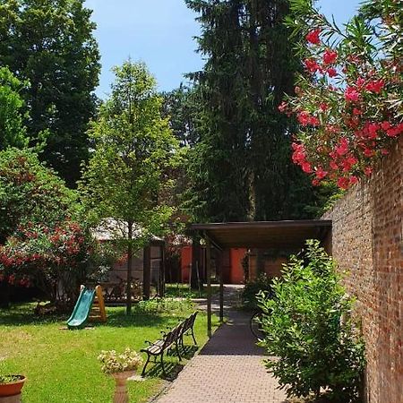 Beatrixhome Oasi Verde In Citta Ferrara Ngoại thất bức ảnh
