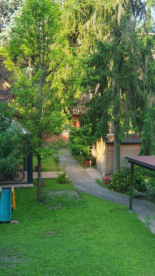Beatrixhome Oasi Verde In Citta Ferrara Ngoại thất bức ảnh
